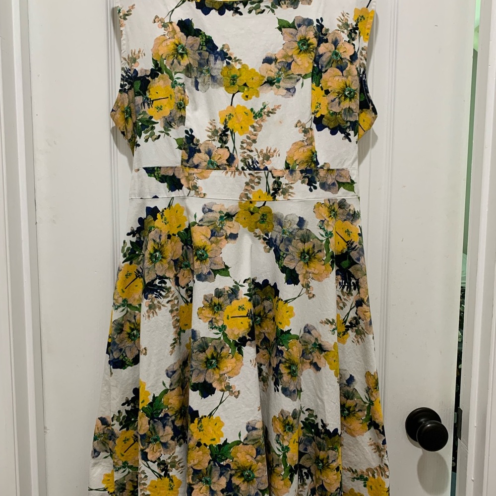Floral Sleeveless Dress in Yellow and Green